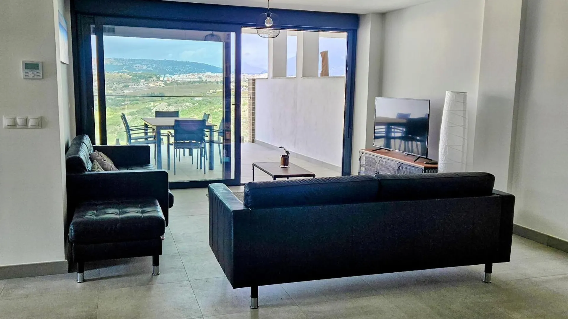 New Build Blue Sunset Duquesa Large 2 Bed Apt Manilva 0*,