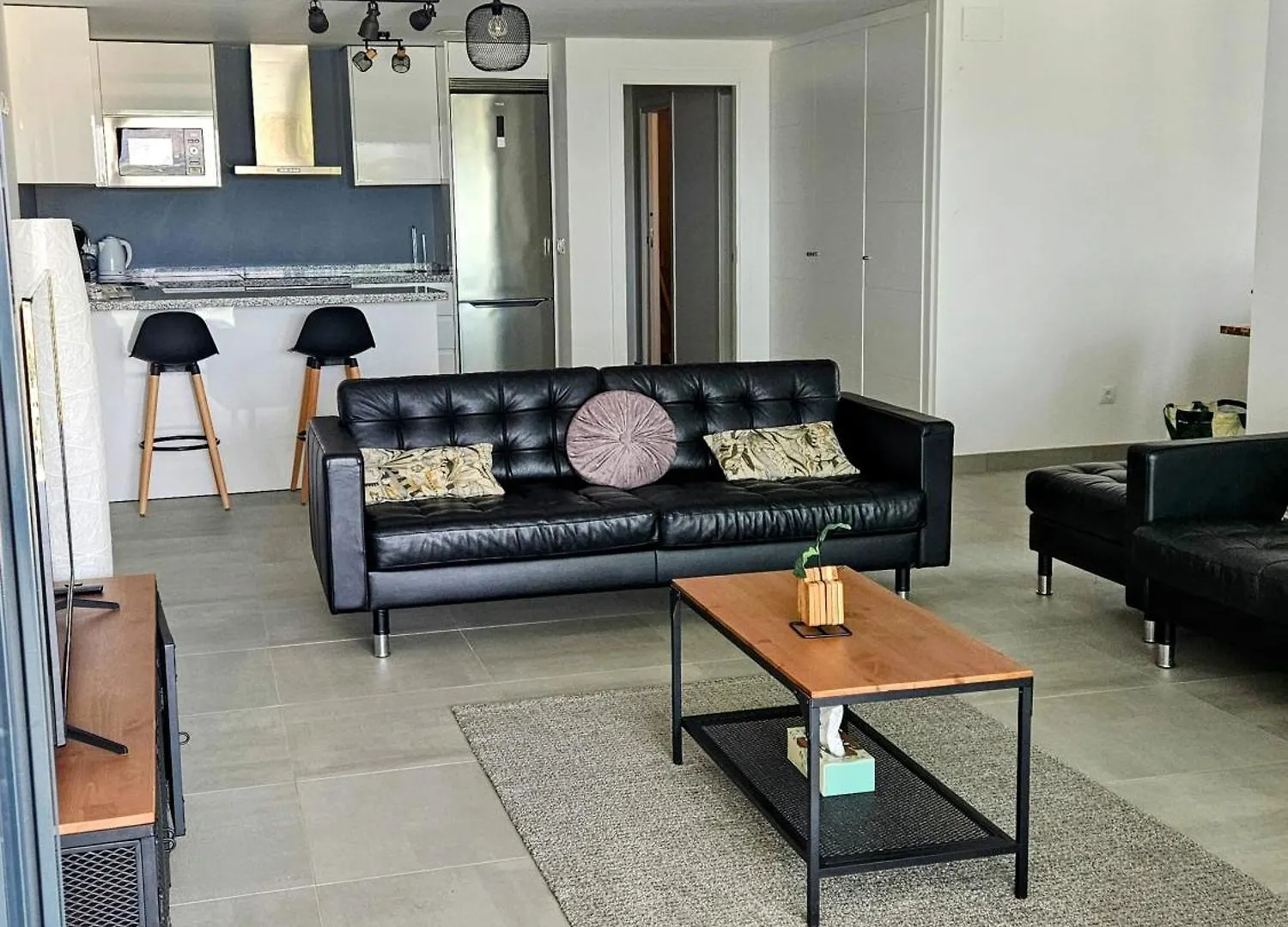 New Build Blue Sunset Duquesa Large 2 Bed Apt Manilva Apartment